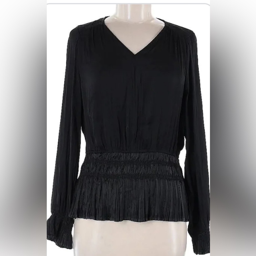 Black blouse